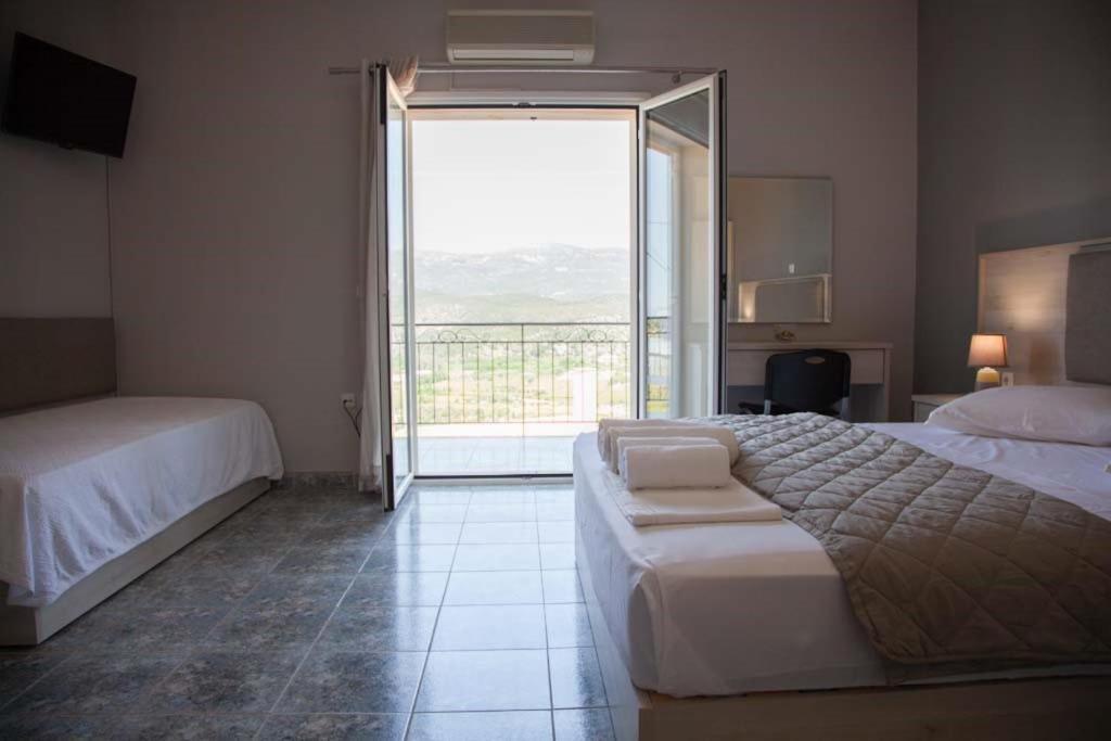 Nikoleta'S Studios Argostoli  Buitenkant foto