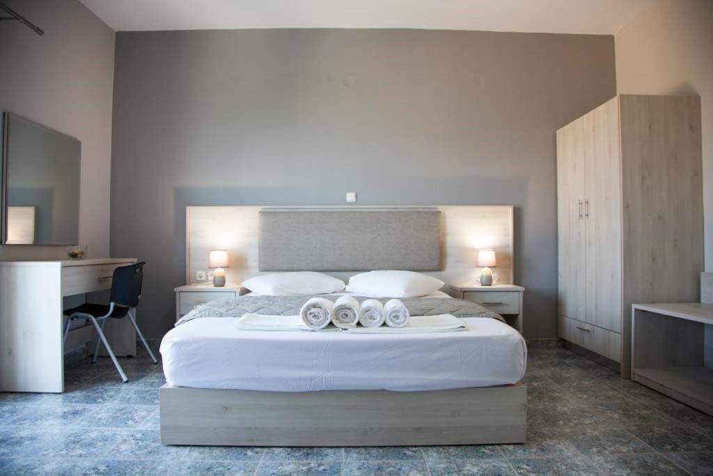 Nikoleta'S Studios Argostoli  Buitenkant foto