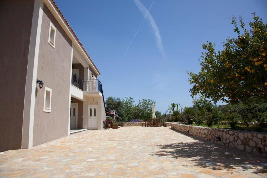 Nikoleta'S Studios Argostoli  Buitenkant foto