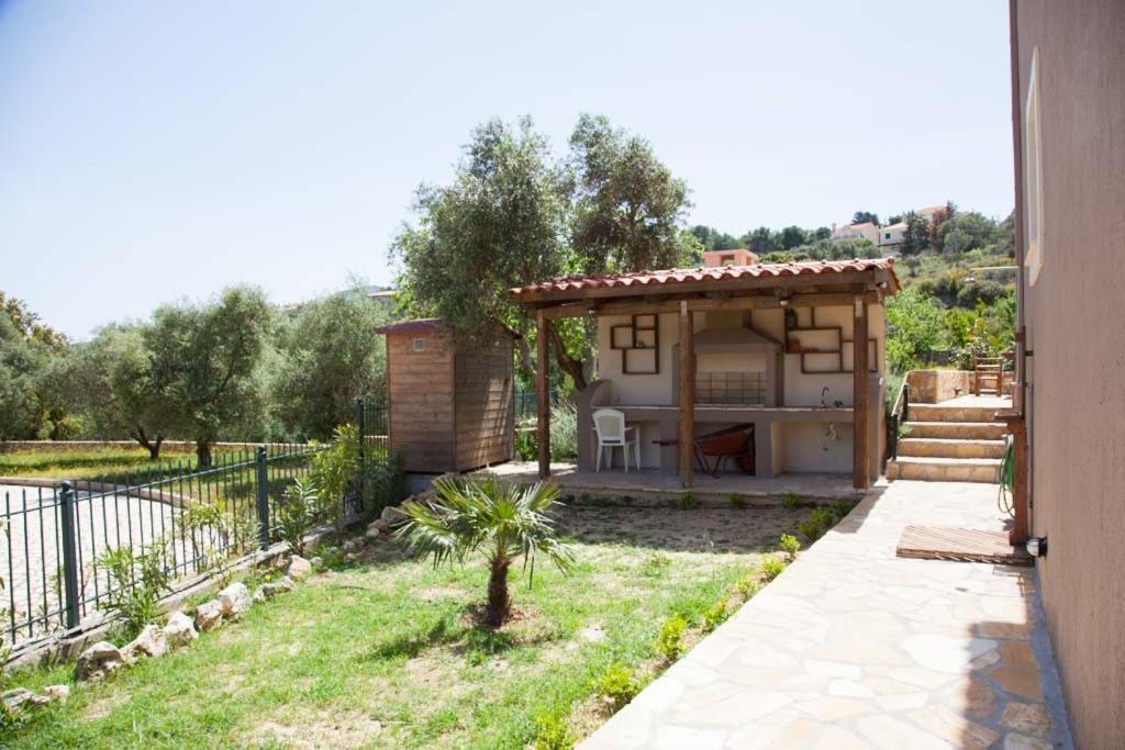 Nikoleta'S Studios Argostoli  Buitenkant foto